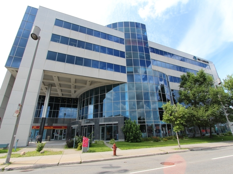 8000 DECARIE - Office in Montreal